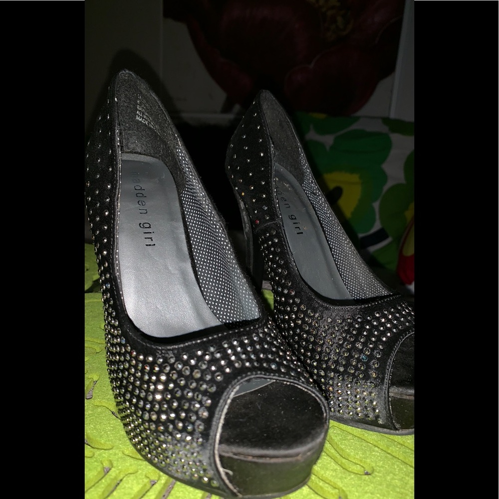Beautiful bejeweled Madden Girl heels size 6/6.5